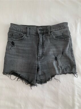 EUC Hudson Distressed Denim Cutoff Shorts Women’s Size 25 Gray Wash